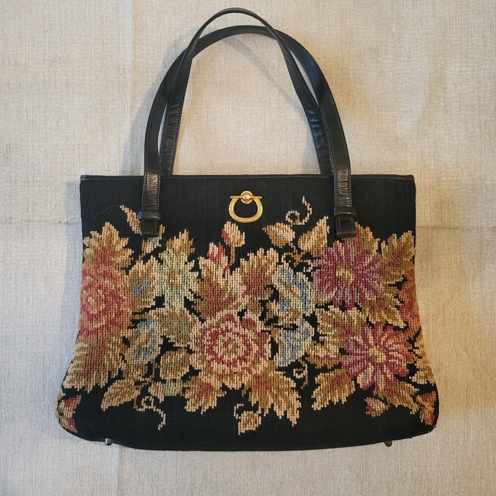 Vintage Morris Moskowitz Garland Tapestry Handbag with brass feet